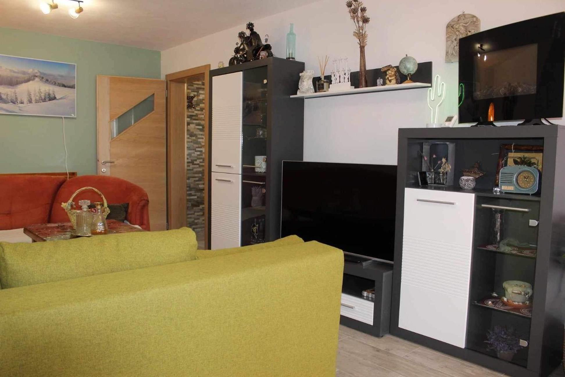 Relax Home Rajna Кореница Екстериор снимка